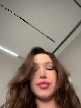 Snapshot of stefannichka chatting on 09.13.25 stefannichka online show from 09.13.25