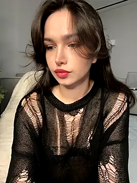 Snapshot of stefannichka chatting on 11.22.25 stefannichka online show from 11.22.25