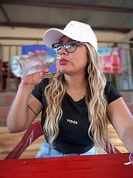 DIANITA 1988 online show from 01.19.25