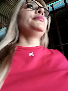 DIANITA 1988 online show from 02.04.25