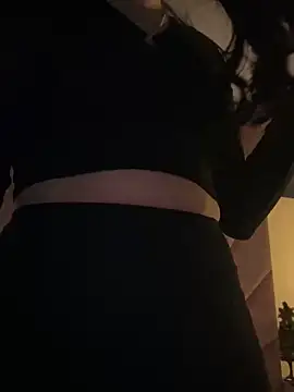 Snapshot of MeganHopeX chatting on 12.14.24 MeganHopeX online show from 12.14.24