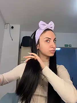 Snapshot of MeganHopeX chatting on 01.08.25 MeganHopeX online show from 01.08.25