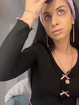 Snapshot of MeganHopeX chatting on 01.17.25 MeganHopeX online show from 01.17.25