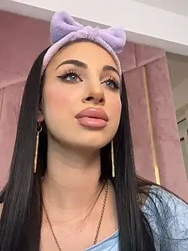 Snapshot of MeganHopeX chatting on 01.19.25 MeganHopeX online show from 01.19.25