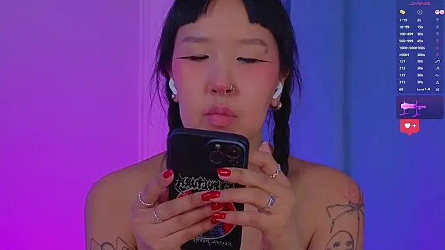 Snapshot of a11yson chatting on 01.09.25 a11yson online show from 01.09.25