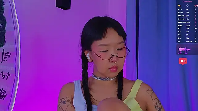 Snapshot of a11yson chatting on 01.16.25 a11yson online show from 01.16.25