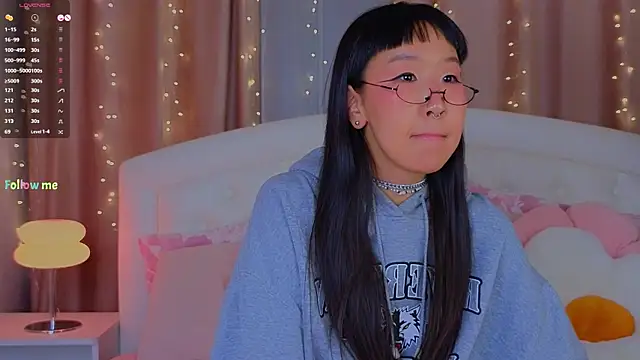 Snapshot of a11yson chatting on 02.23.25 a11yson online show from 02.23.25