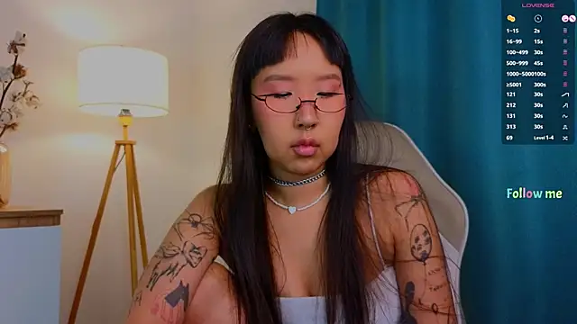 Snapshot of a11yson chatting on 03.13.25 a11yson online show from 03.13.25