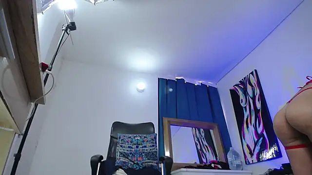 Snapshot of lizzy_squirt chatting on 01.30.25 lizzy squirt online show from 01.30.25