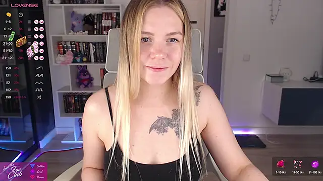 Emma Bryan online show from 10.03.25