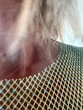 Snapshot of nicole_98 chatting on 09.08.25 nicole 98 online show from 09.08.25