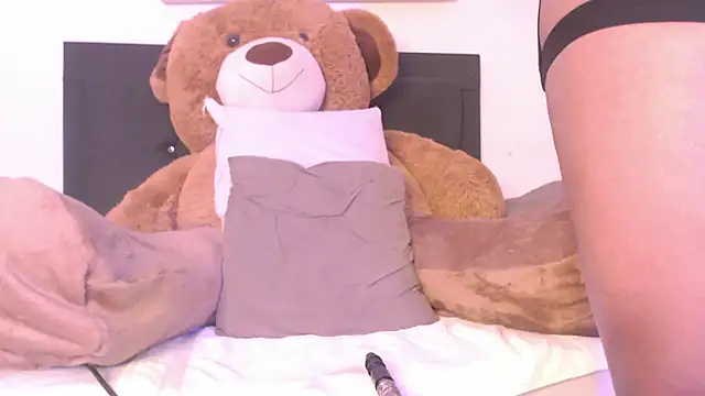 Snapshot of janeebony_ chatting on 12.27.24 janeebony  online show from 12.27.24