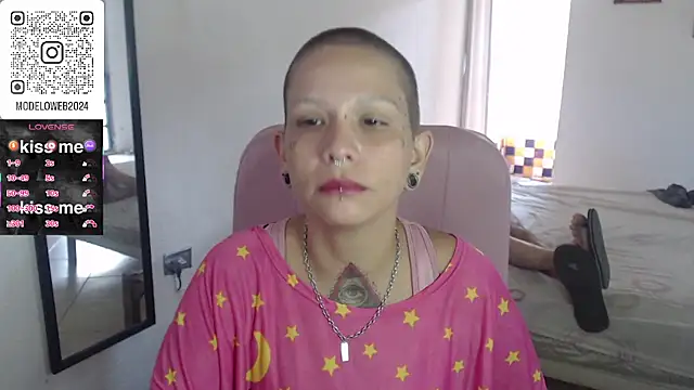 moon cat85 online show from 03.05.25