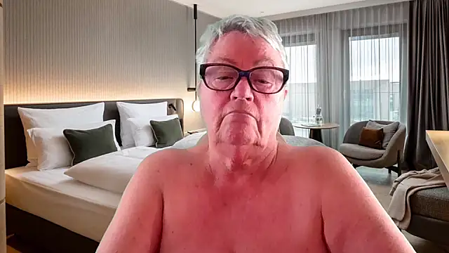 GrannyChrissy68 online show from 07.24.26