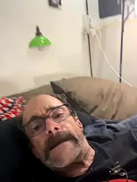 Trainee2Bpeed online show from 10.22.25