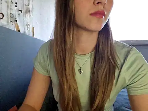 Snapshot of RubyRubin chatting on 03.17.25 RubyRubin online show from 03.17.25