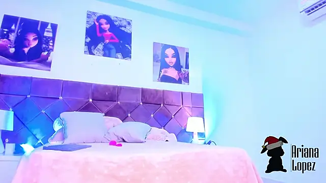 Snapshot of Ariana_lopezz chatting on 12.14.24 Ariana lopezz online show from 12.14.24