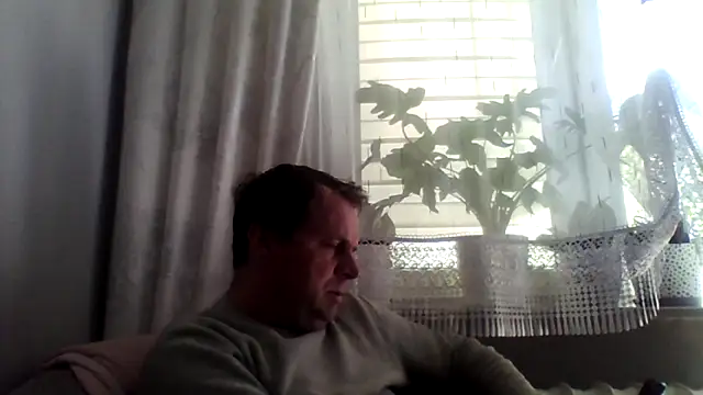 grzes19763 online show from 04.28.26