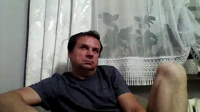 Snapshot of grzes19763 chatting on 05.30.26 grzes19763 online show from 05.30.26