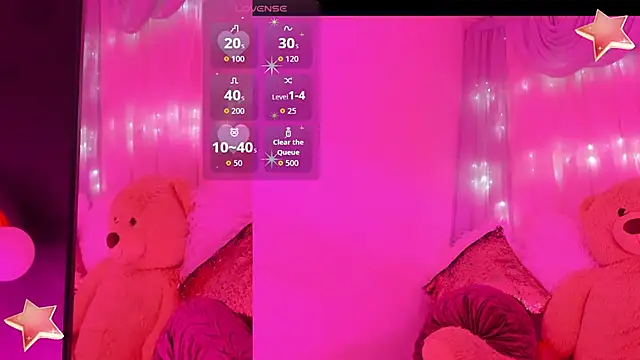 Snapshot of HadaFoster chatting on 12.21.25 HadaFoster online show from 12.21.25