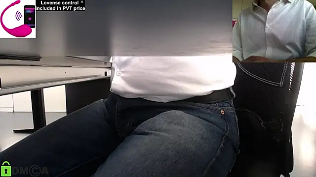 Snapshot of pliko chatting on 03.07.25 pliko online show from 03.07.25