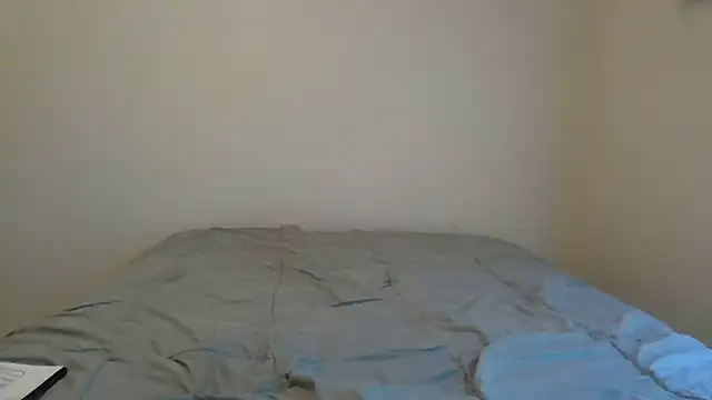 Snapshot of beautylovess chatting on 11.03.25 beautylovess online show from 11.03.25