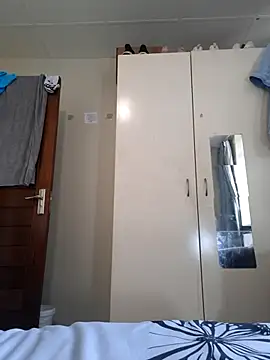 Snapshot of FitSelina66 chatting on 09.29.25 FitSelina66 online show from 09.29.25