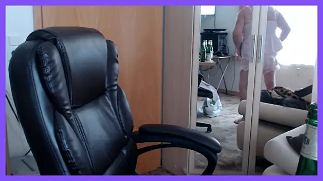 Snapshot of Sissygera chatting on 01.21.25 Sissygera online show from 01.21.25