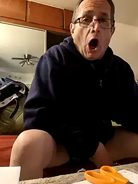 bobby69cock online show from 01.11.25