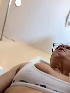 bobby69cock online show from 09.29.25