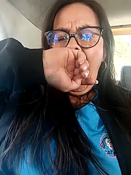 Snapshot of Ixchel_Anaid chatting on 01.21.25 Ixchel Anaid online show from 01.21.25