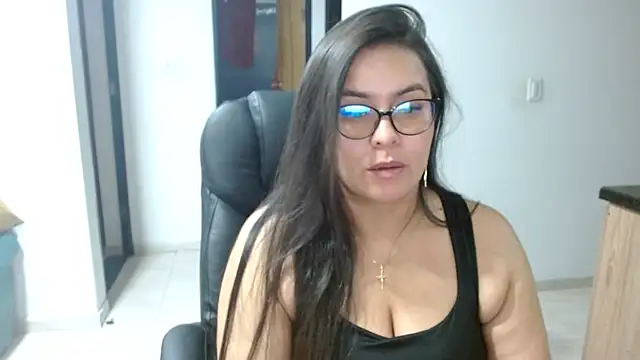 Ixchel Anaid online show from 04.27.26