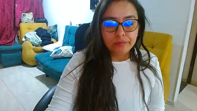 Ixchel Anaid online show from 06.14.26