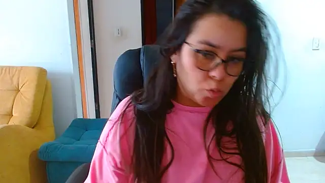 Ixchel Anaid online show from 06.27.26