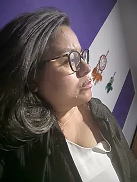 Ixchel Anaid online show from 08.06.26