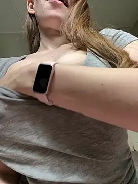 Snapshot of FairyTaylor chatting on 03.03.26 FairyTaylor online show from 03.03.26