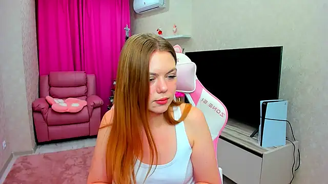 Strawberrye online show from 01.06.26