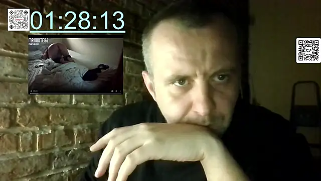 Snapshot of MrWhitePL chatting on 11.07.25 MrWhitePL online show from 11.07.25