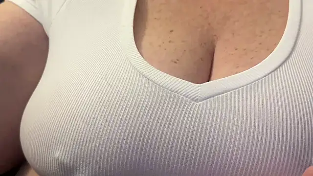 Miss Phat Booty online show from 02.15.26
