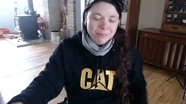 MarcyJones online show from 02.04.25