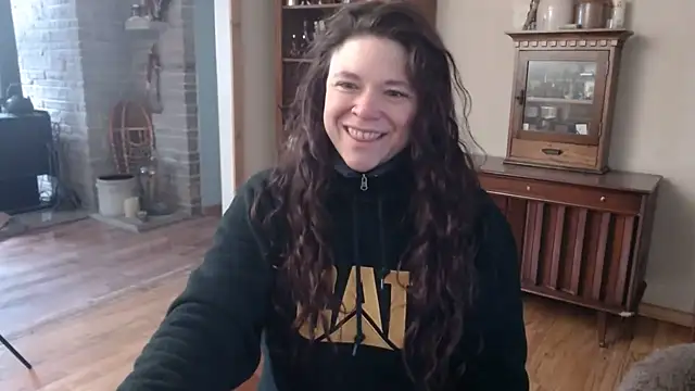 MarcyJones online show from 03.22.25