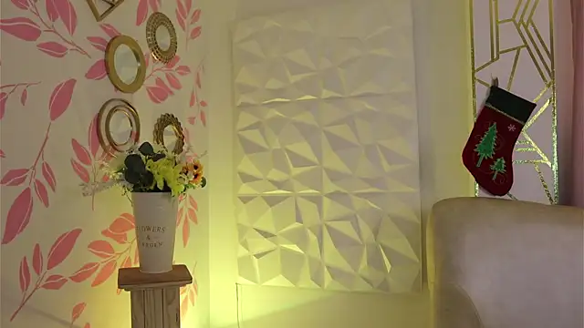 molly marmalade  online show from 01.08.25