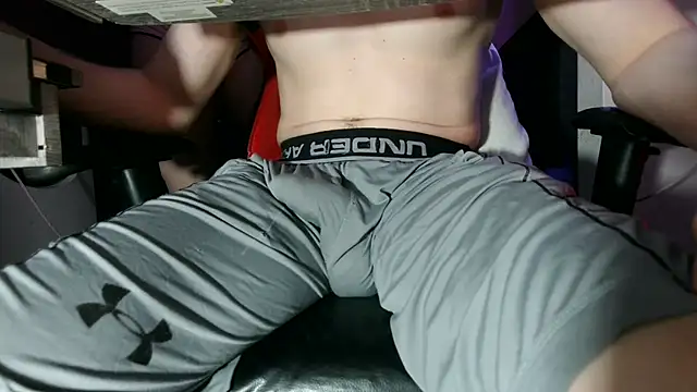 Snapshot of Dick_and_muscles chatting on 07.24.26 Dick and muscles online show from 07.24.26