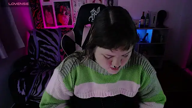 Bdsm and fries online show from 07.04.26