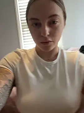 Snapshot of jaseyrae chatting on 10.17.25 jaseyrae online show from 10.17.25