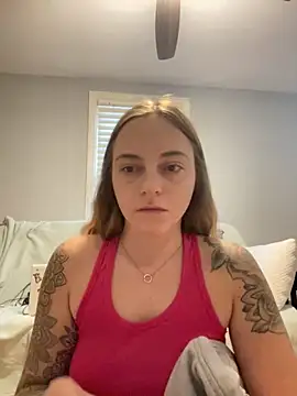 Snapshot of jaseyrae chatting on 11.30.25 jaseyrae online show from 11.30.25