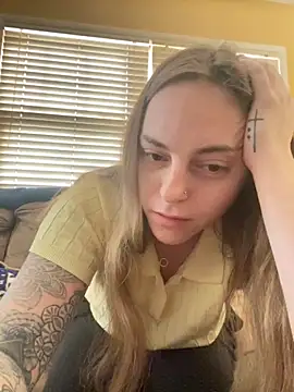 Snapshot of jaseyrae chatting on 12.03.25 jaseyrae online show from 12.03.25