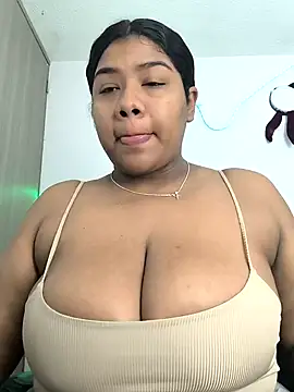 paola091 online show from 10.04.25