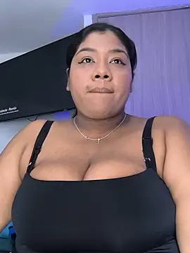 paola091 online show from 05.13.26