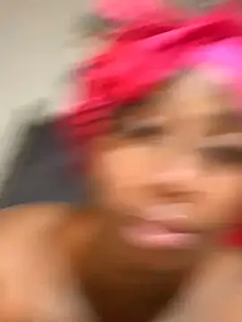 Snapshot of CurvyDesire1 chatting on 02.22.25 CurvyDesire1 online show from 02.22.25